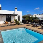 Cosy Modern Casa Del Sol Naciente With Free Heated Pools