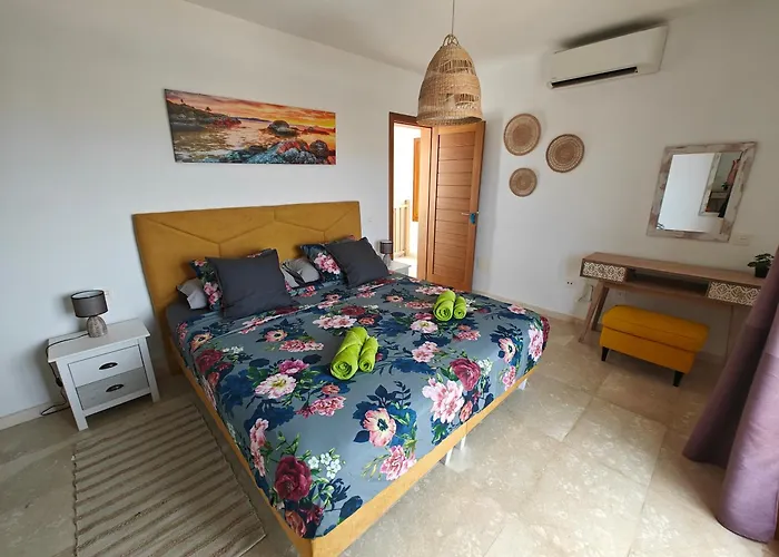 Villa Cosy Modern Casa Del Sol Naciente With Heated Pools