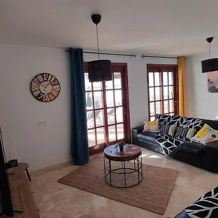 Casa Del Sol Naciente - Heated Pools - Wifi - Uk,be,nl,fr Tv Channels Villa Playa Blanca (Lanzarote)