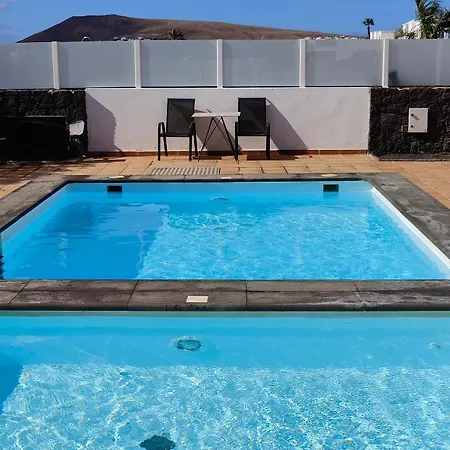 Villa Cosy Modern Casa Del Sol Naciente With Heated Pools Playa Blanca (Lanzarote)