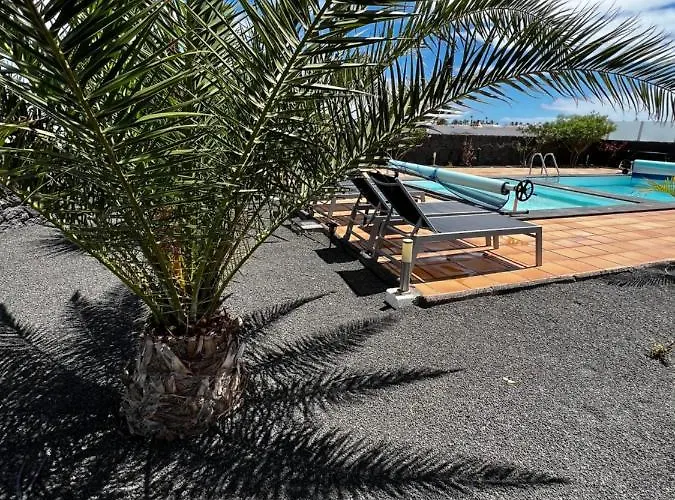 Cosy Modern Casa Del Sol Naciente With Heated Pools * Playa Blanca (Lanzarote)