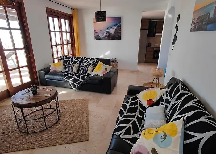 Cosy Modern Casa Del Sol Naciente With Heated Pools Willa