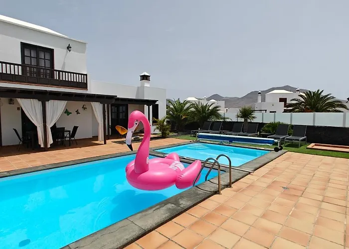 Willa Cosy Modern Casa Del Sol Naciente With Heated Pools Playa Blanca (Lanzarote)
